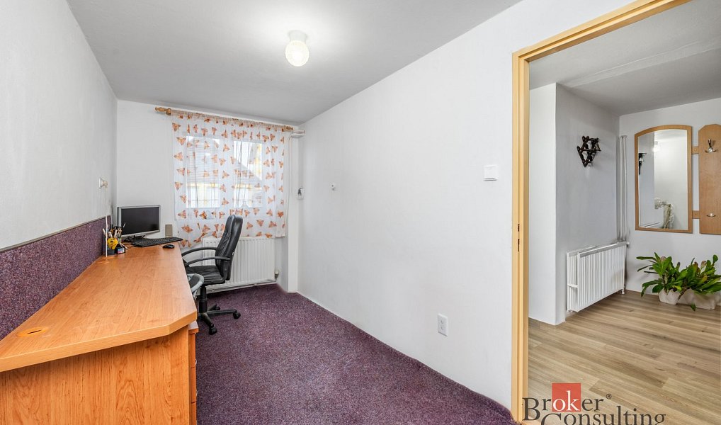 Prodej domu 202 m² s pozemkem 697 m², Bochov – náhled fotky 15