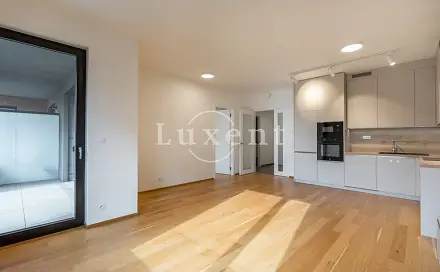 Pronájem bytu 2+kk 63 m², Jankovcova, Praha 7 - Holešovice