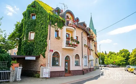 Pronájem kanceláře 25 m², nábřeží Petra Bezruče, Sokolov