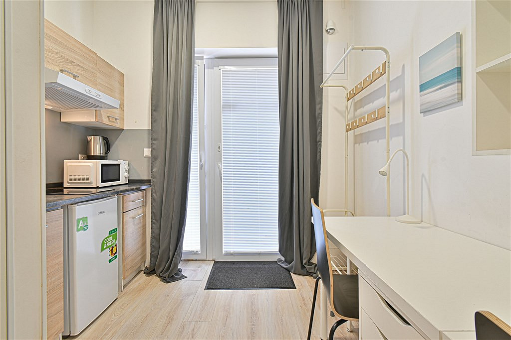 Pronájem bytu 1+kk 19 m² — photo 3