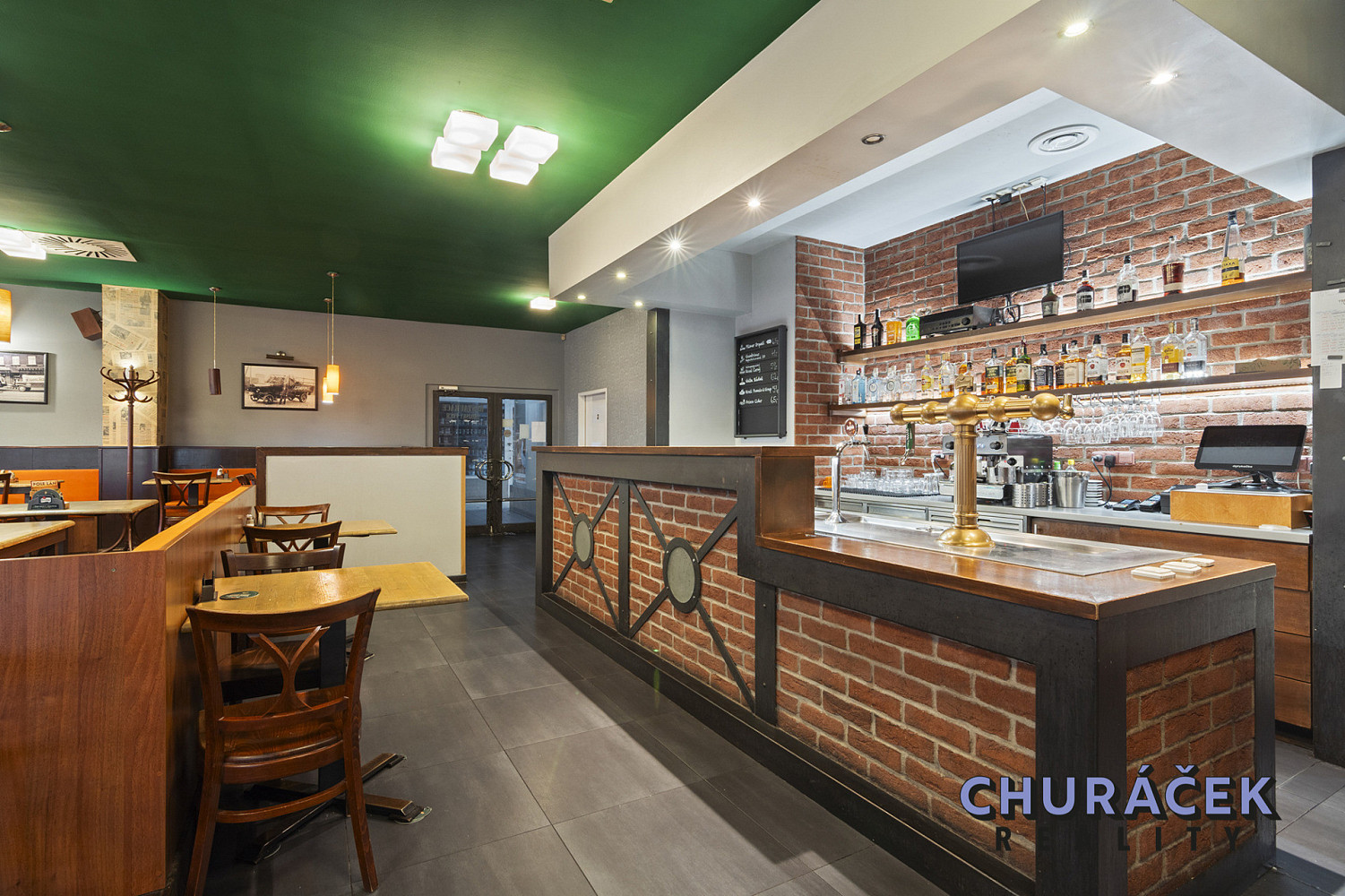 Prodej restaurace 378 m² – fotografie 2