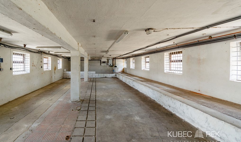 Pronájem skladovacích prostor 185 m², Tábor – náhled fotky 3