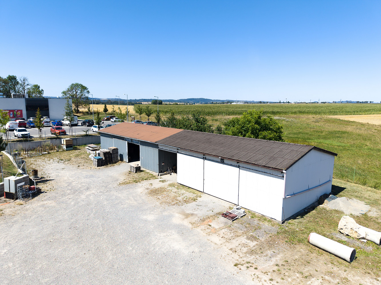 Prodej skladovacích prostor 3 058 m² – fotografie 4