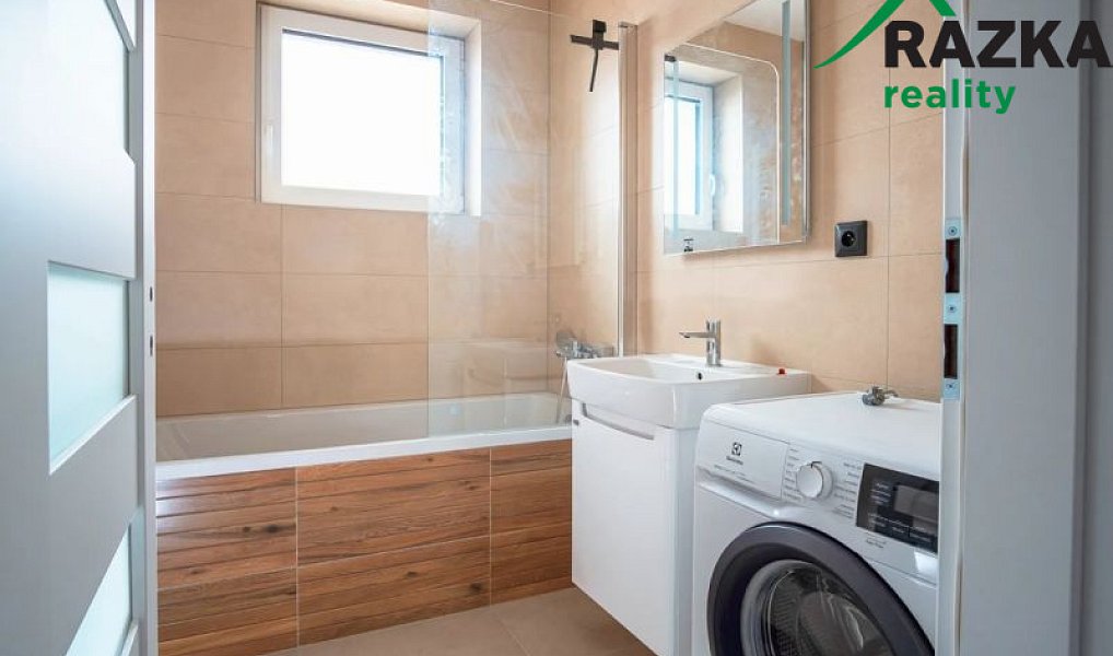Prodej bytu 2+kk 56 m², Tachov – náhled fotky 4