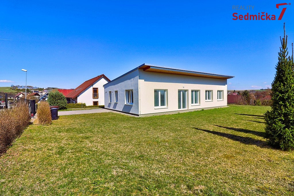 Prodej domu 108 m² s pozemkem 1 134 m²