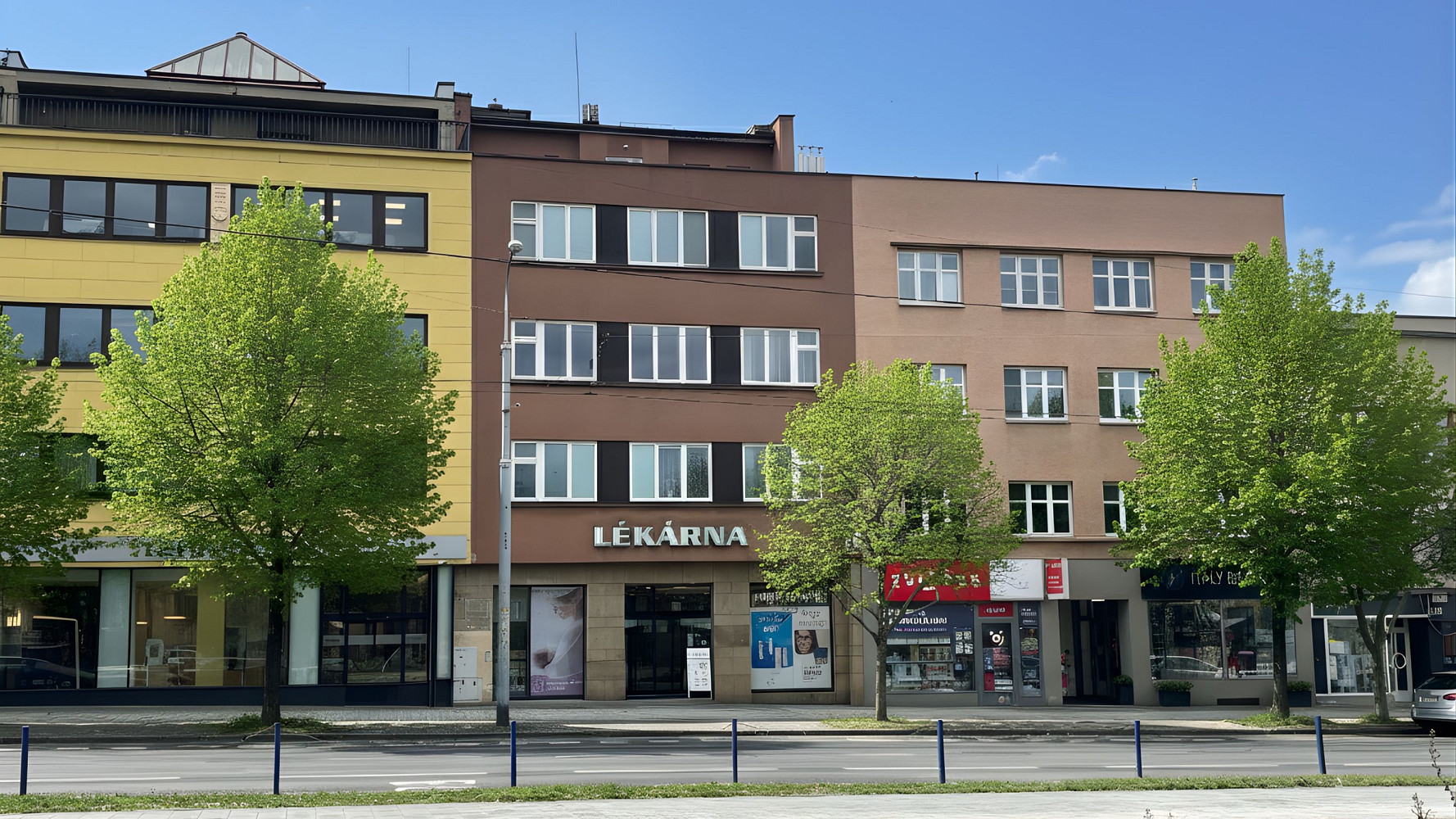Prodej nájemního domu, činžáku 1 023 m²