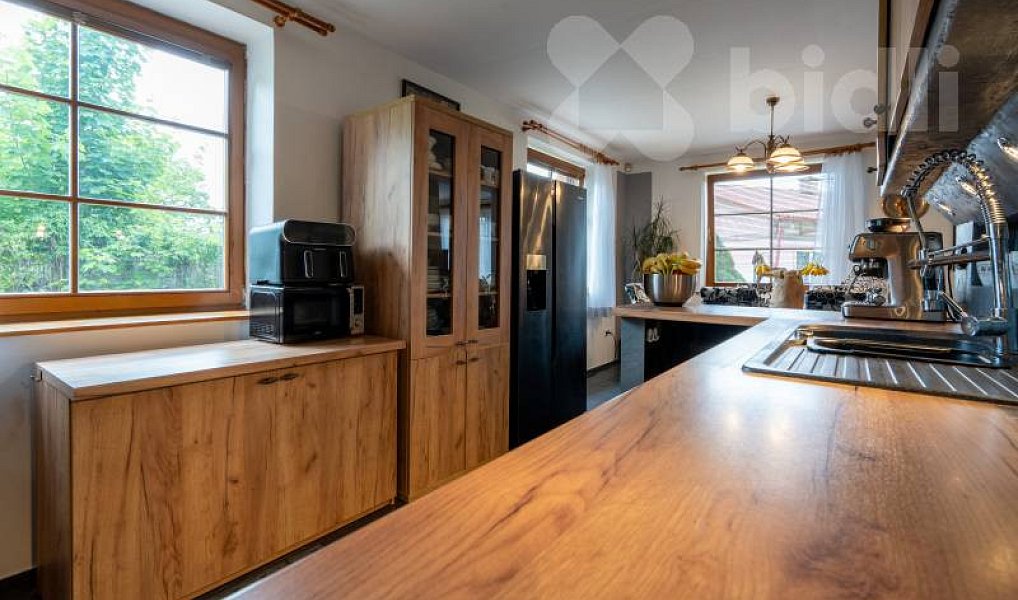 Prodej domu 214 m² s pozemkem 1 285 m², Kamenice – náhled fotky 12