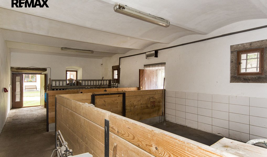 Prodej zemědělského objektu 550 m², Strmilov – náhled fotky 19