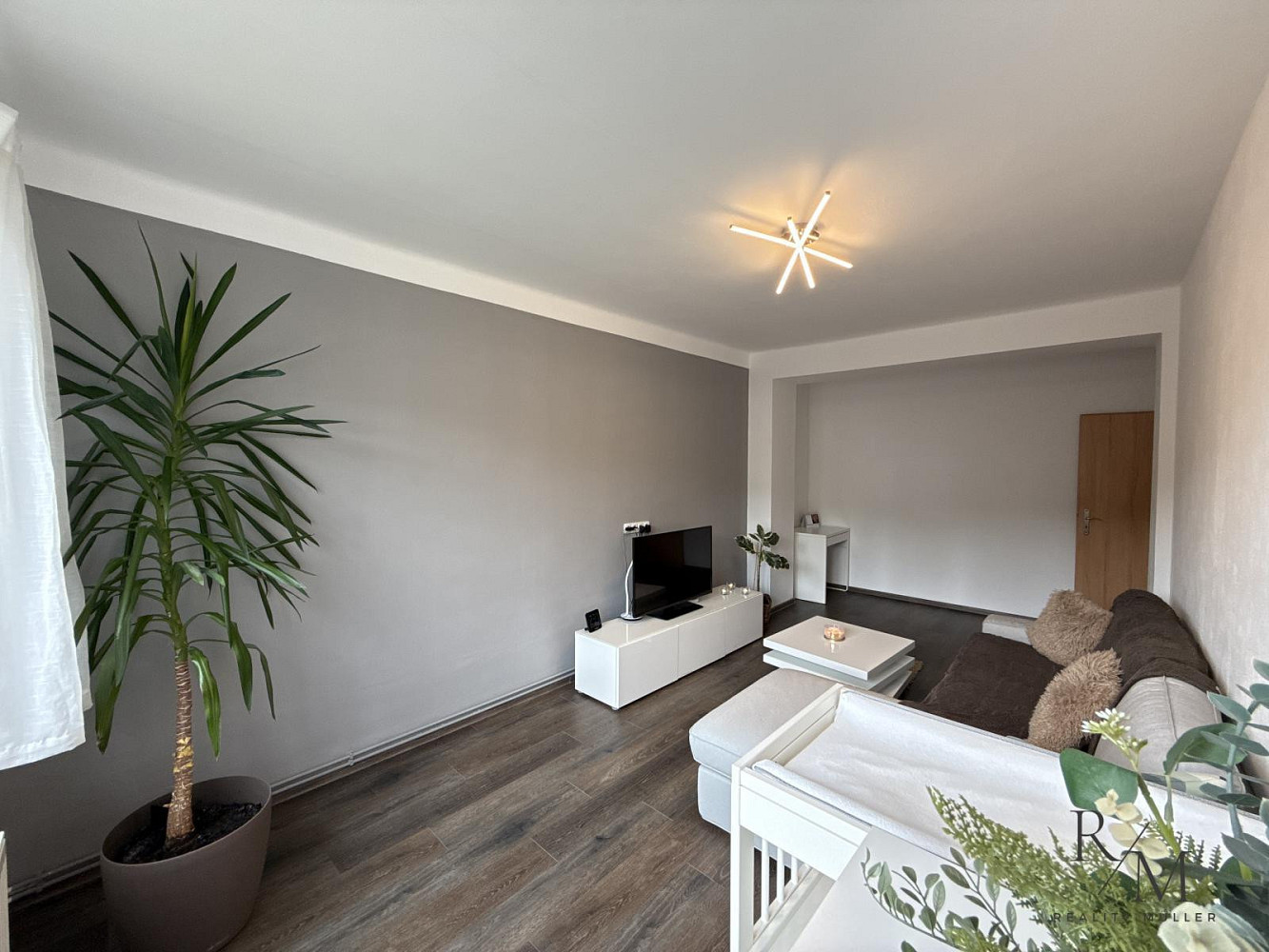 Prodej bytu 2+1 60 m² – fotografie 2