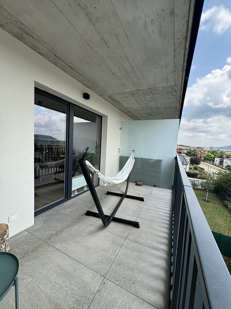 Pronájem bytu 1+kk 29 m² — photo 2