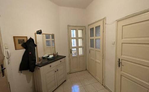 Prodej bytu 2+1 73 m², Vinohradská, Praha
