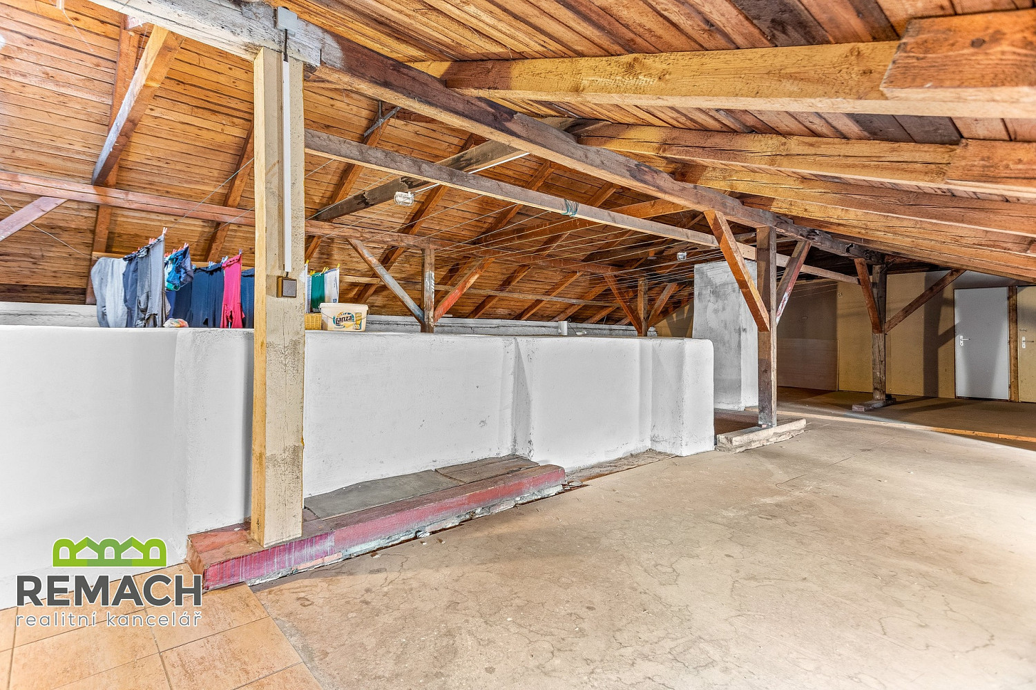 Pronájem bytu 1+kk 30 m² – fotografie 5