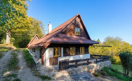 Pronájem chalupy 100 m² s pozemkem 10 000 m², Prostřední Bečva, okres Vsetín