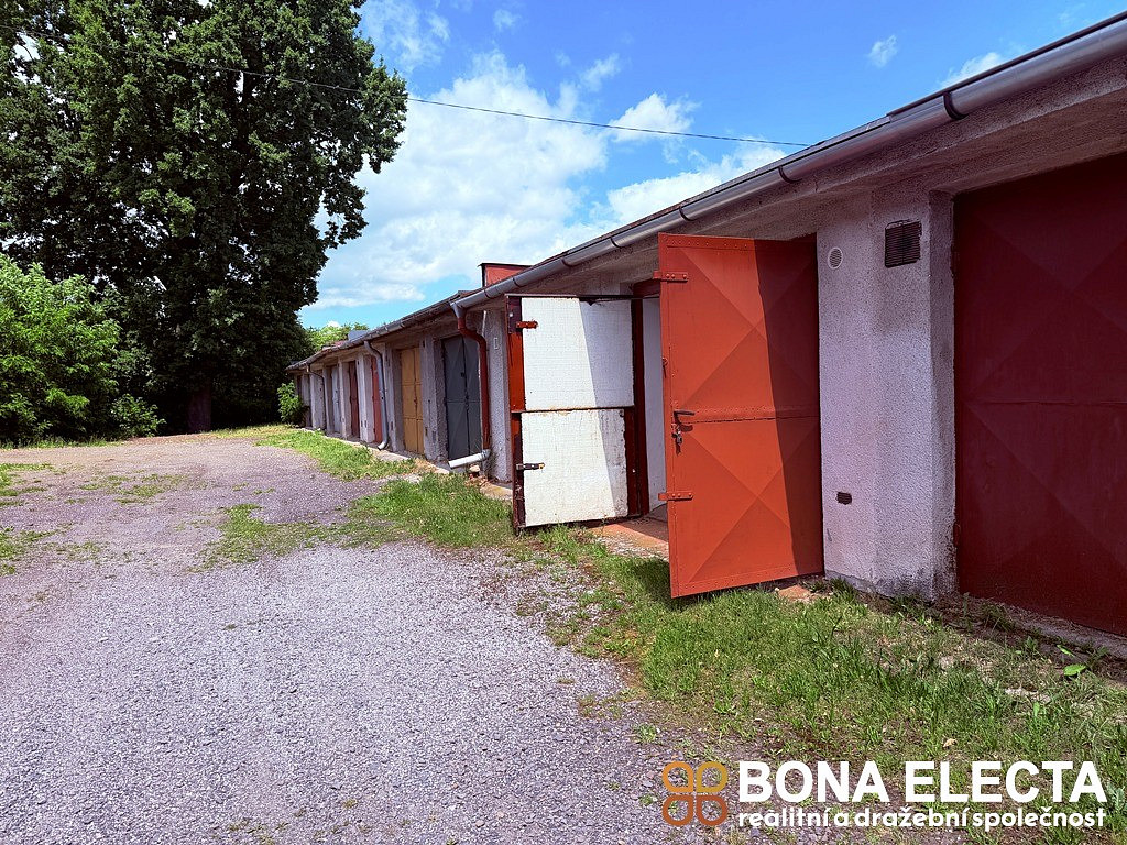 Prodej garáže - bílovec — photo 2