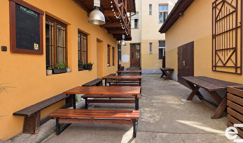 Pronájem restaurace 402 m², Praha – náhled fotky 8