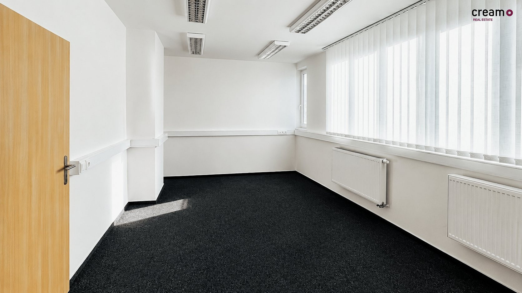 Pronájem kanceláře 22 m² – fotografie 5