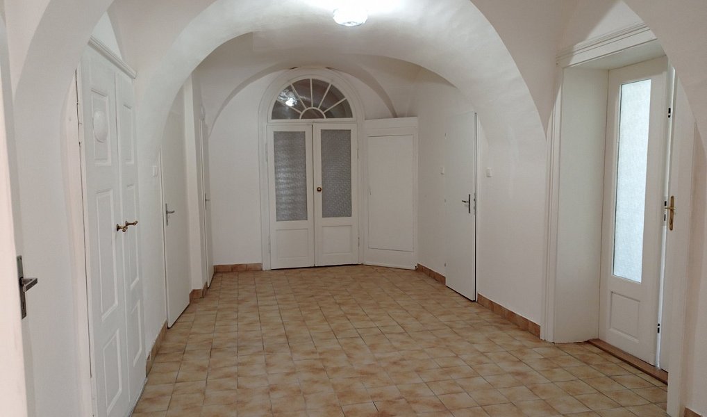 Pronájem bytu 4+kk 150 m², Mikulov – náhled fotky 7