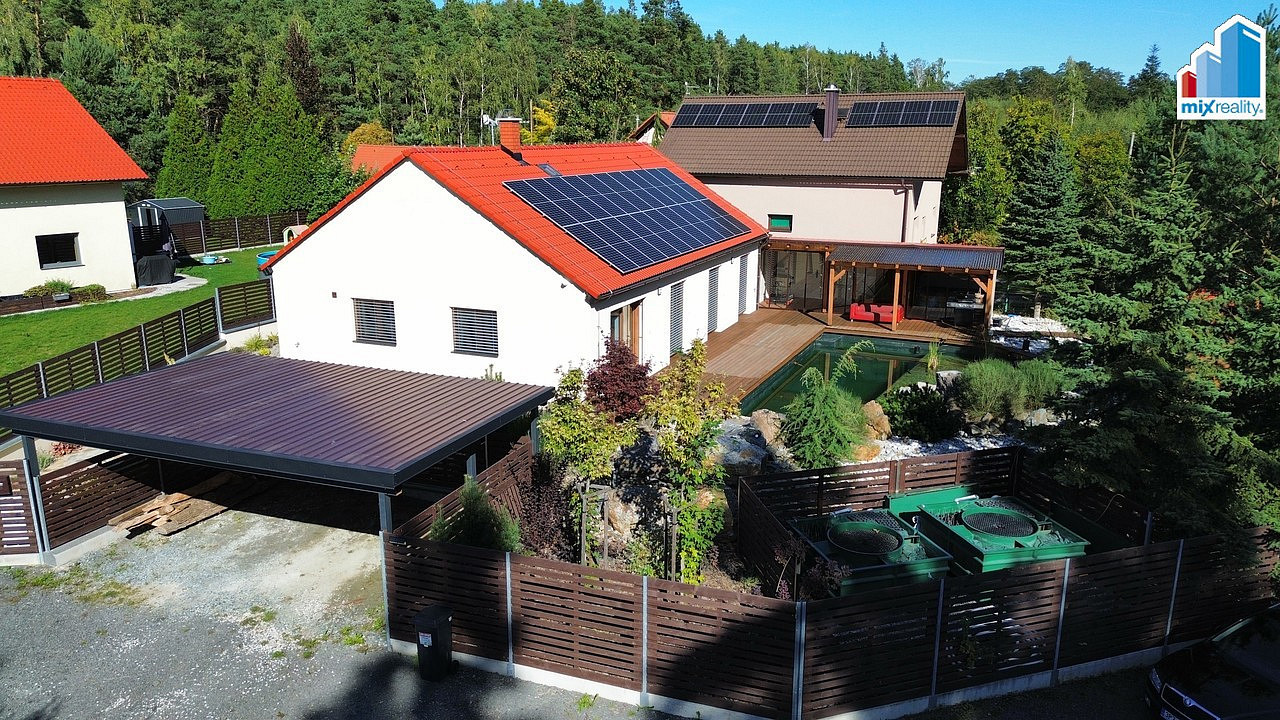 Prodej domu 115 m² s pozemkem 1 000 m²