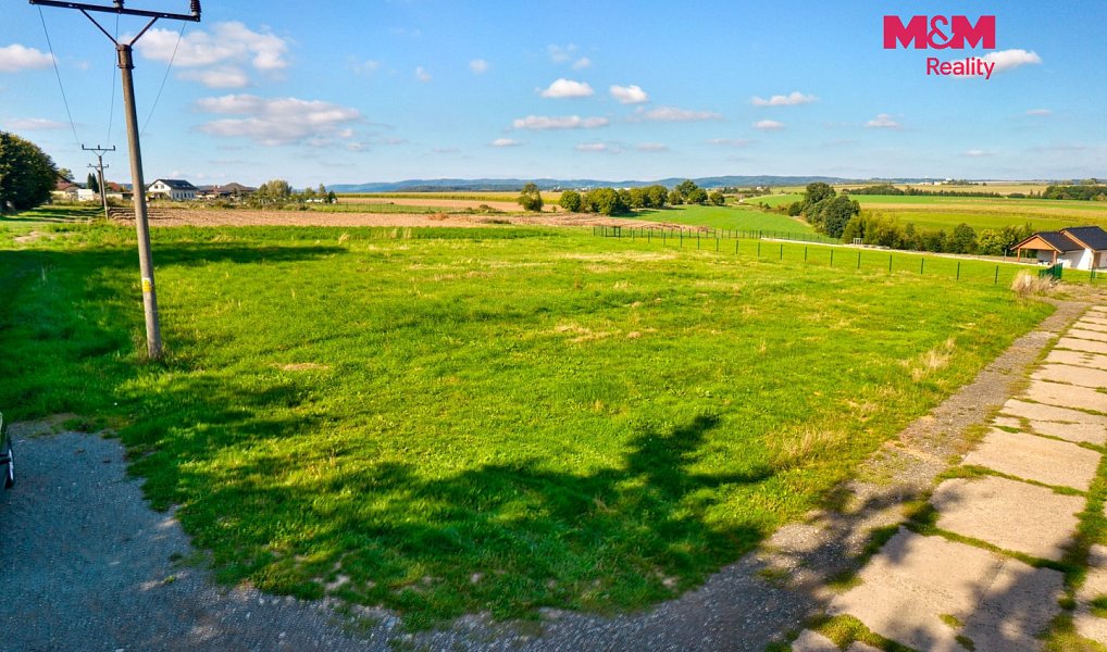 Prodej stavebního pozemku 3 386 m², Žernov – náhled fotky 2