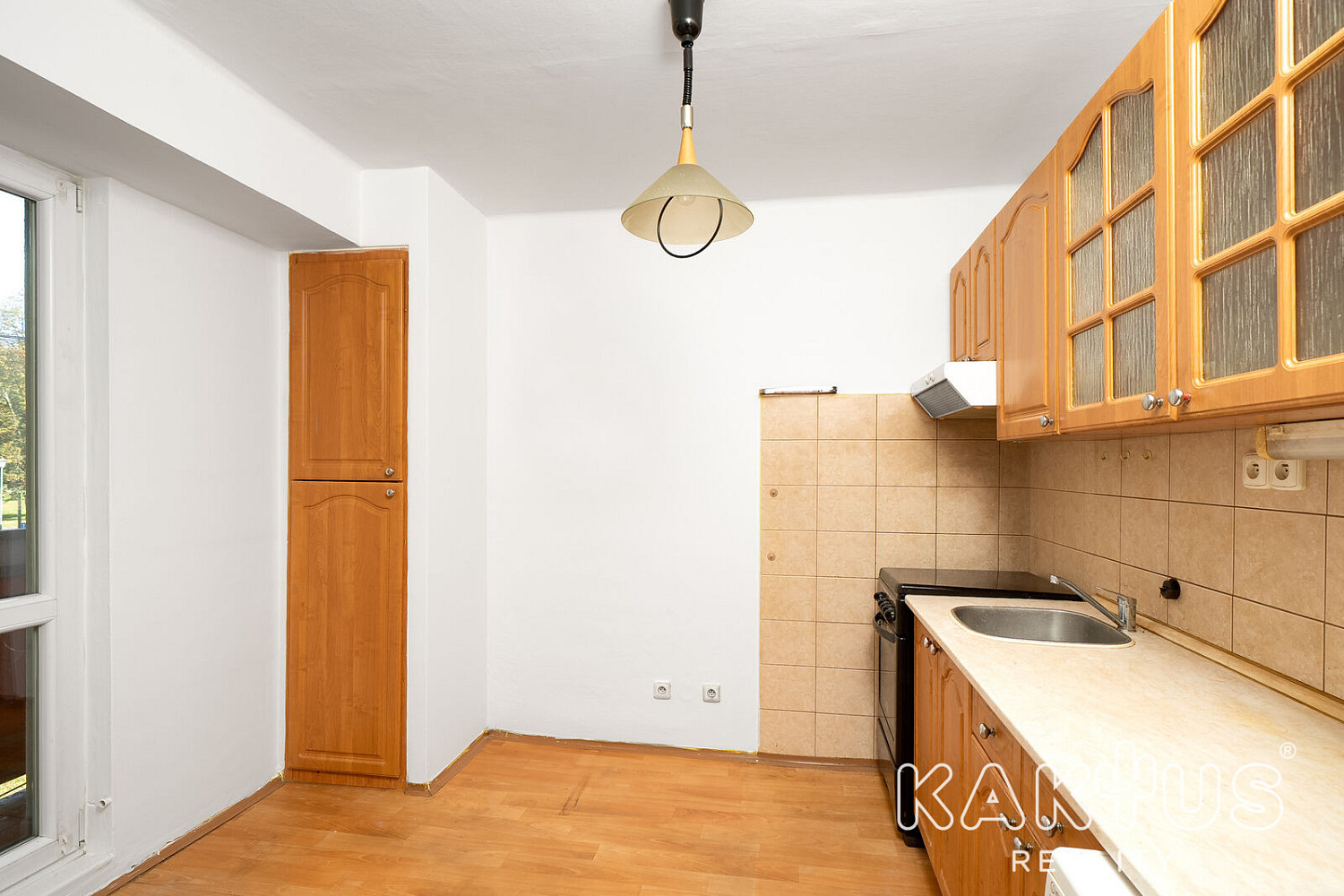 Vytvořte si domov podle svého Světlý byt 3+1 (66 m²) s balkónem v srdci zelené Poruby, ul. Průběžná