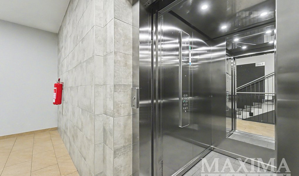 Prodej bytu 3+kk 77 m², Praha – náhled fotky 22