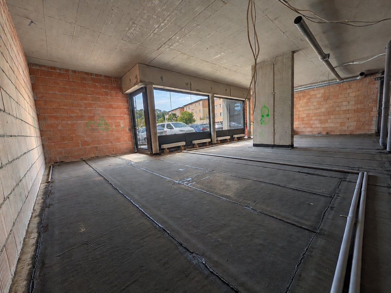 Pronájem obchodních prostor 128 m² – fotografie 4