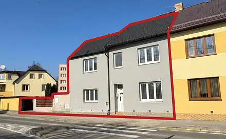 Prodej domu 220 m² s pozemkem 344 m², Nádražní ulice, Nová Včelnice, okres Jindřichův Hradec