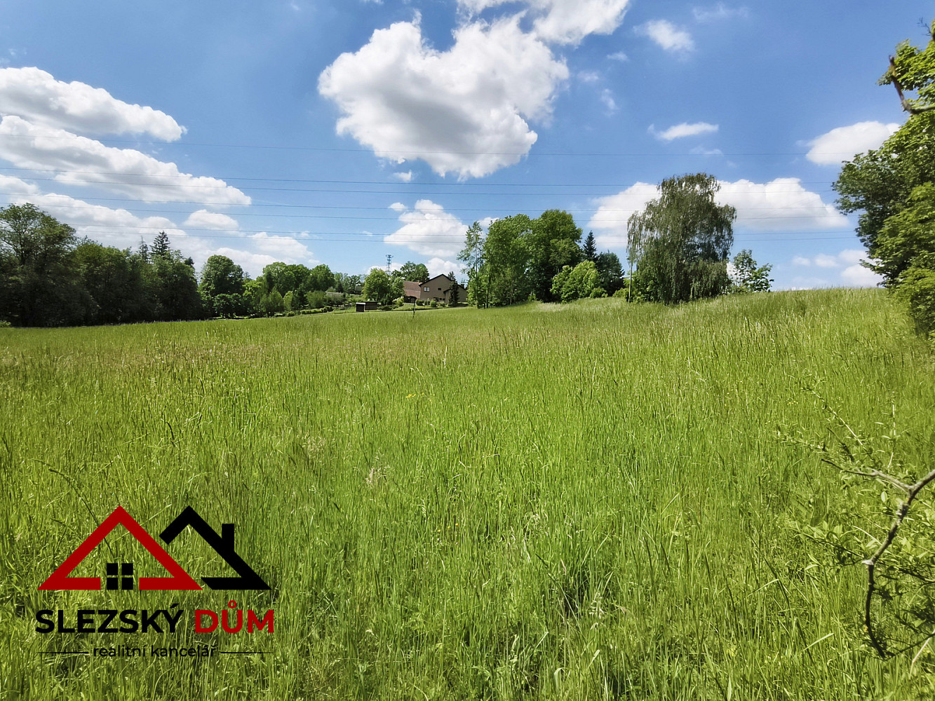 Prodej stavebního pozemku 2 406 m² – fotografie 5