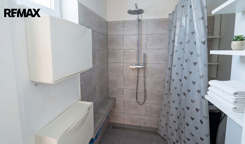 Prodej domu 104 m² s pozemkem 105 m², Líbeznice – náhled fotky 13