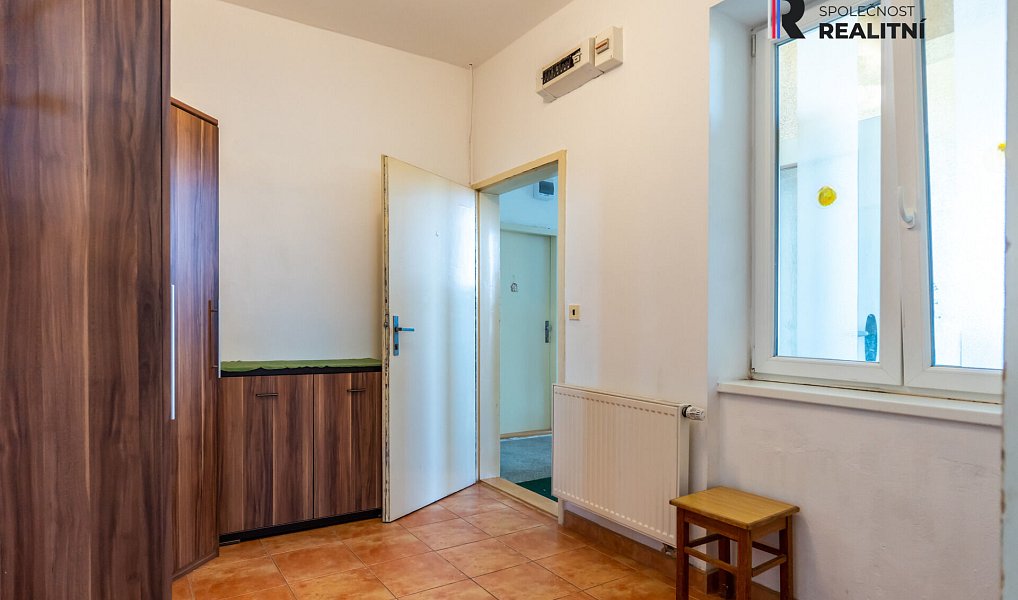 Prodej domu 420 m² s pozemkem 1 238 m², Jevišovice – náhled fotky 15