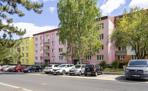 Prodej bytu 2+1 62 m², Lesní, Cheb