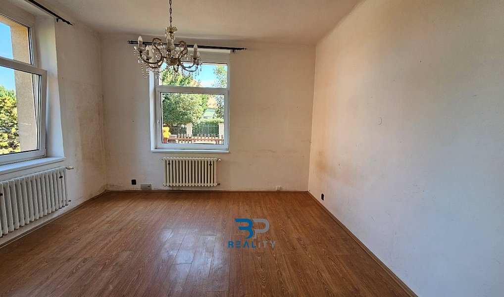 Prodej stavebního pozemku 950 m², Praha – náhled fotky 11