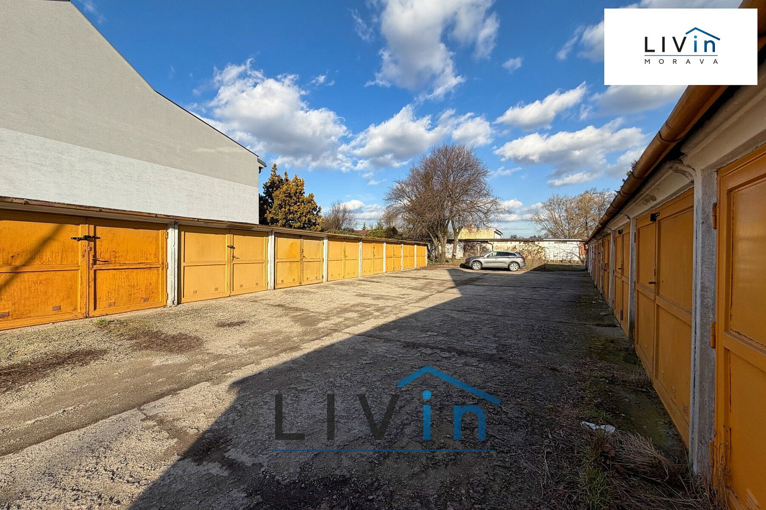 Prodej zděné garáže 18 m2, elektřina, brno horní heršpice — photo 2