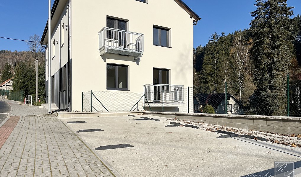 Prodej bytu 2+kk 40 m², Kraslice – náhled fotky 24