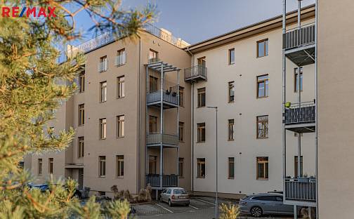 Prodej bytu 3+kk 72 m², Tomanova, Slaný, okres Kladno