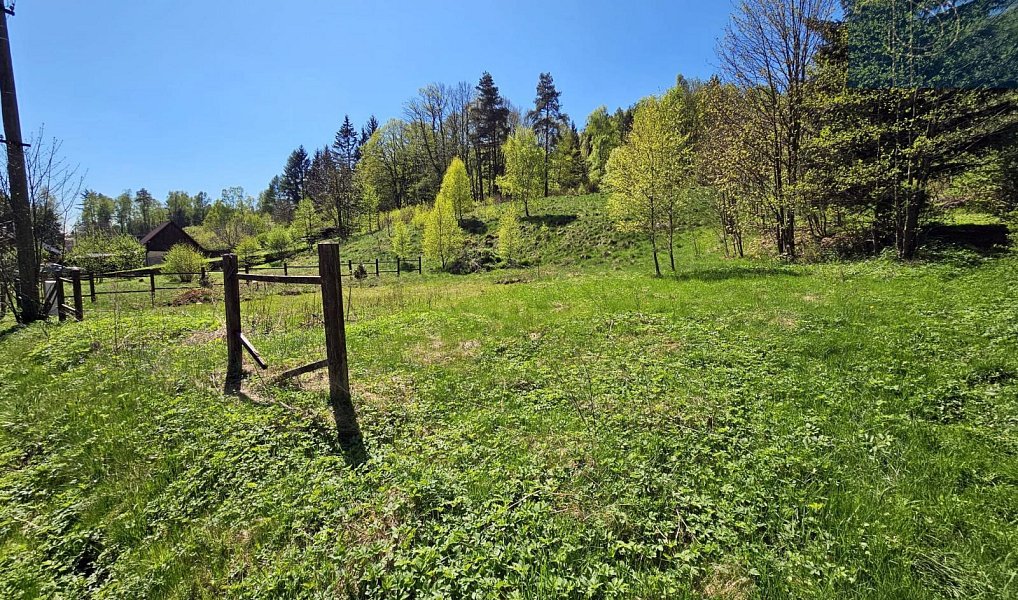 Prodej stavebního pozemku 1 346 m², Mařenice – náhled fotky 4