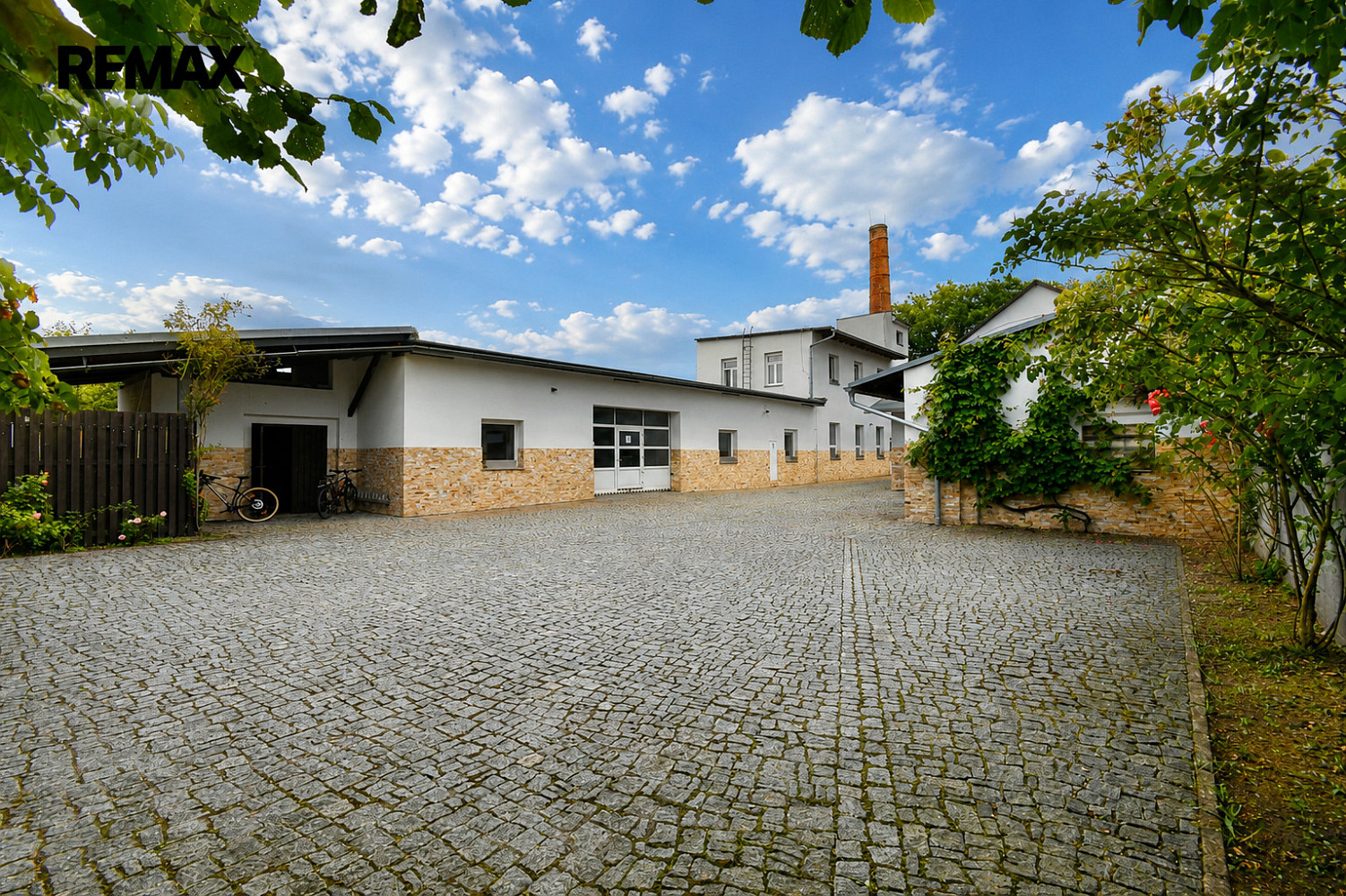 Pronájem výrobních prostor 600 m² – fotografie 2