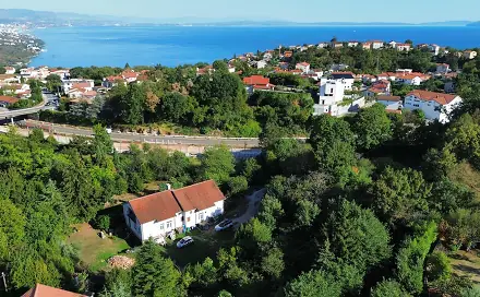 Prodej stavebního pozemku 787 m², Opatija - Okolica, Primorsko-goranska županija, Chorvatsko