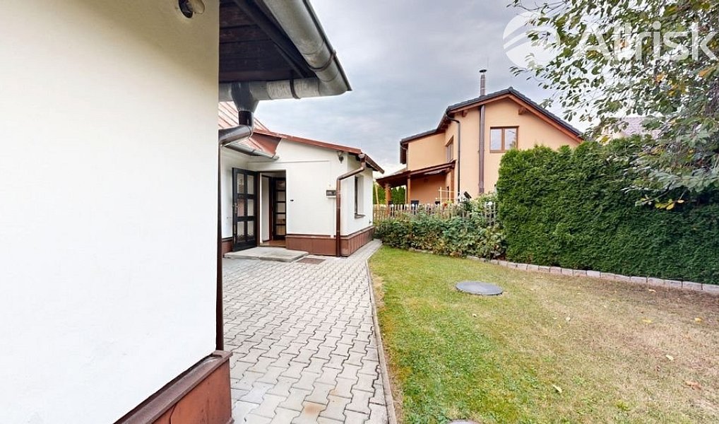 Prodej domu 150 m² s pozemkem 843 m², Dolní Životice – náhled fotky 12