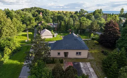 Prodej komerčního objektu (jiného typu) 463 m², Šternberk - Těšíkov, okres Olomouc