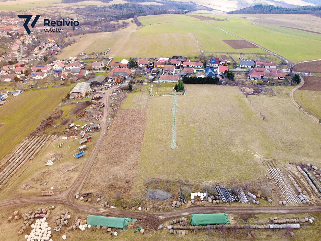 Prodej pole 4 423 m² – fotografie 3