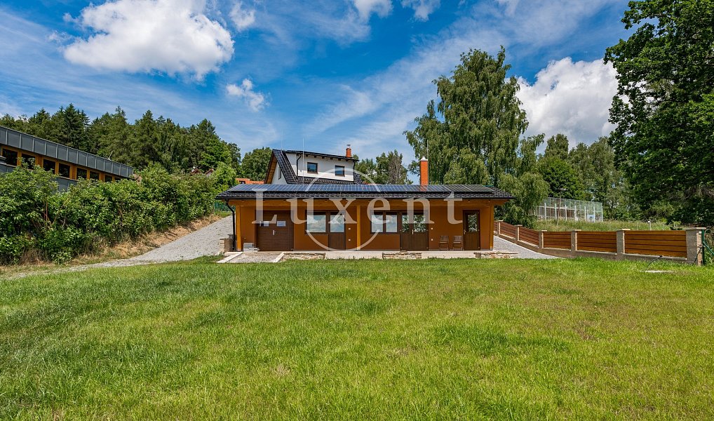 Prodej domu 186 m² s pozemkem 1 808 m², Horní Planá – náhled fotky 22