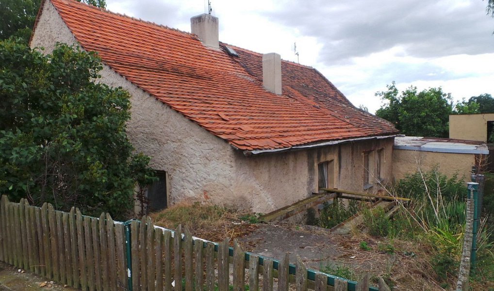 Prodej domu 478 m² s pozemkem 1 795 m², Žiželice – náhled fotky 2
