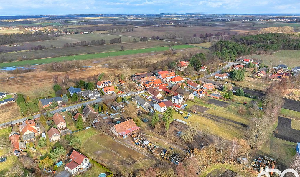 Prodej domu 163 m² s pozemkem 1 754 m², Sezemice – náhled fotky 6