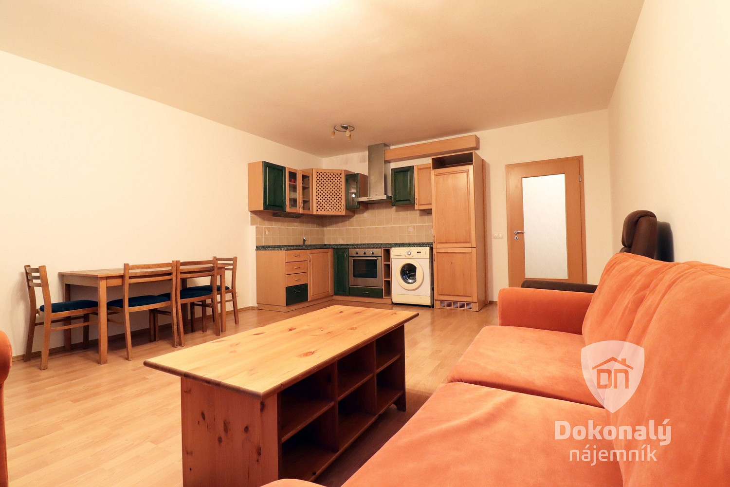 Pronájem bytu 2+kk 56 m², Praha