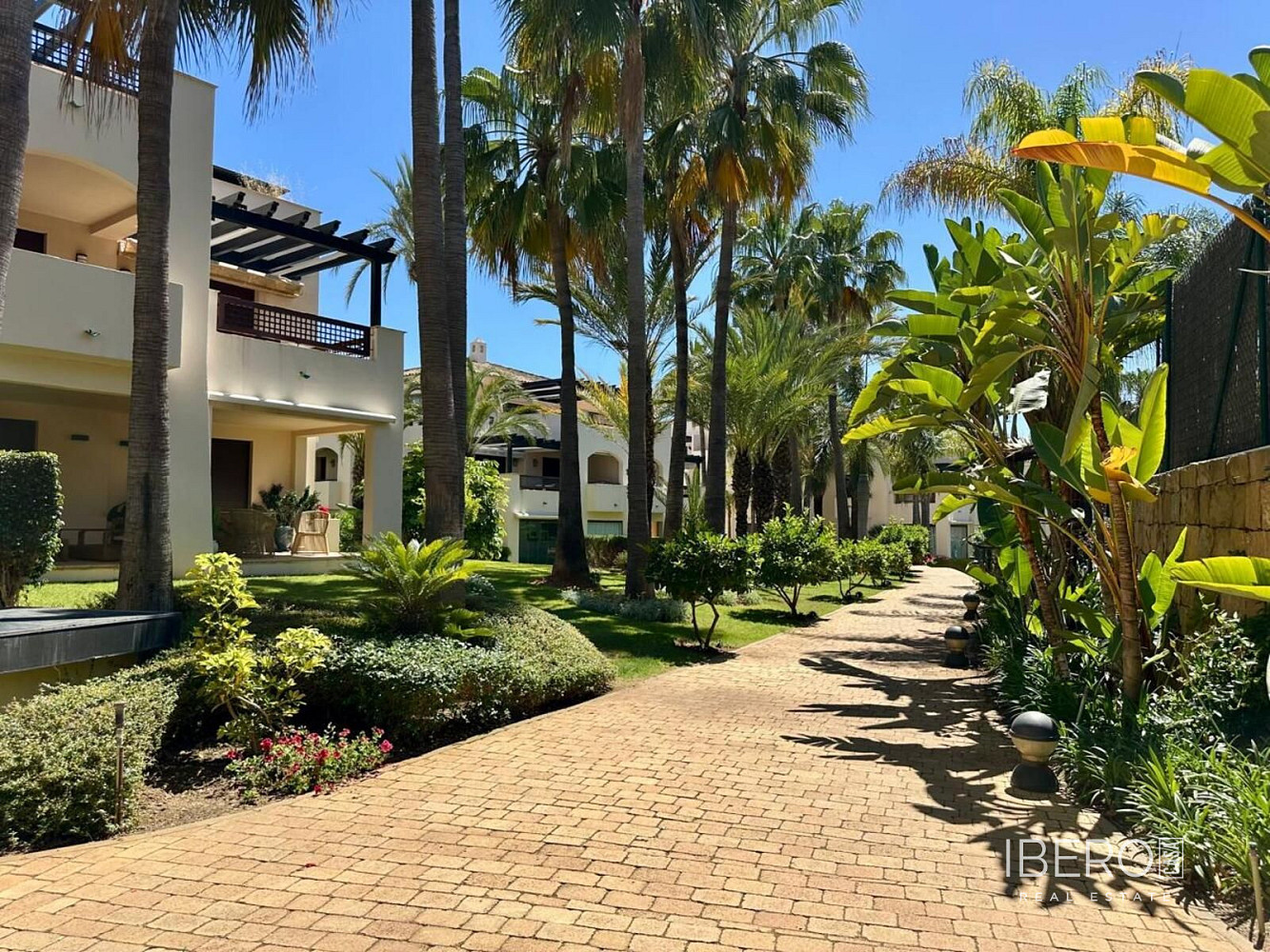 Pis 4+kk – Marbella, Nueva Andalucía