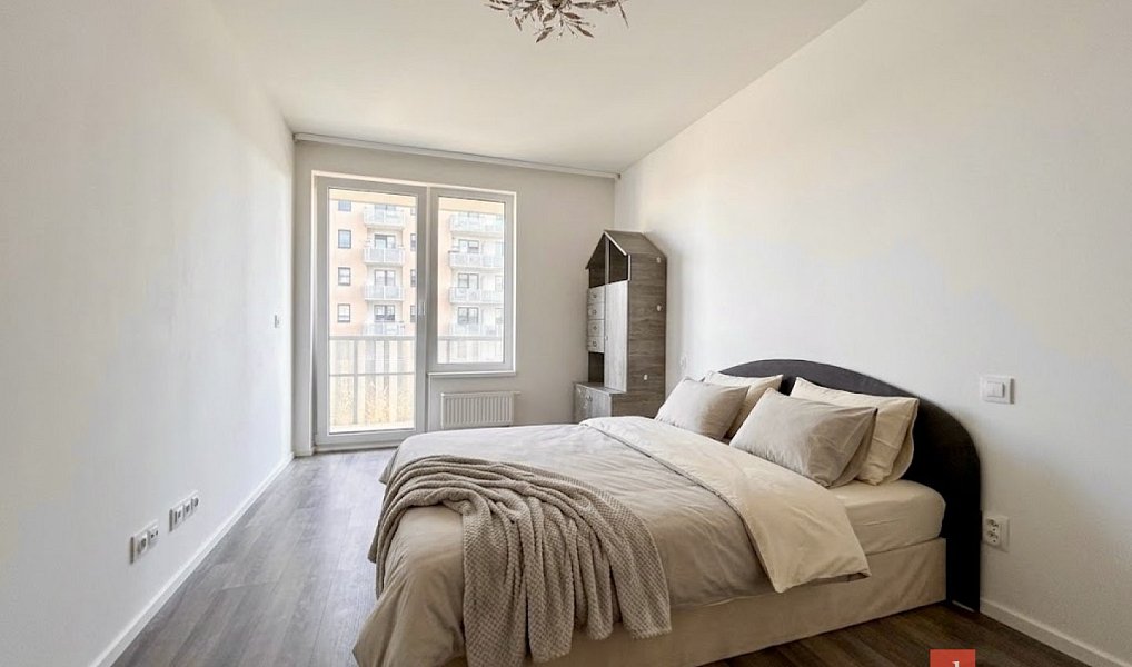 Pronájem bytu 2+kk 61 m², Praha – náhled fotky 2
