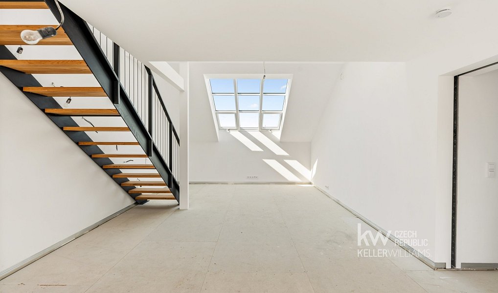 Prodej bytu 4+kk 165 m², Praha – náhled fotky 17