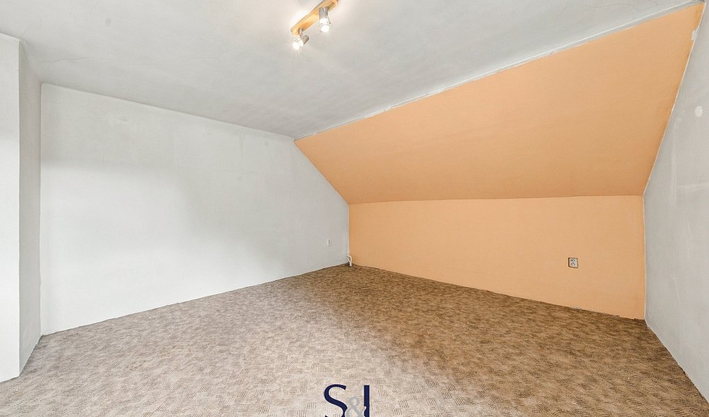 Prodej domu 233 m² s pozemkem 447 m², Dobkovice – náhled fotky 31