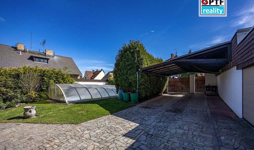 Prodej domu 353 m² s pozemkem 743 m², Plzeň – náhled fotky 38